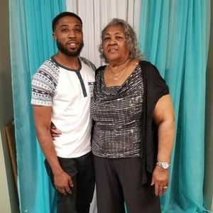 Meet your Posher, Helen